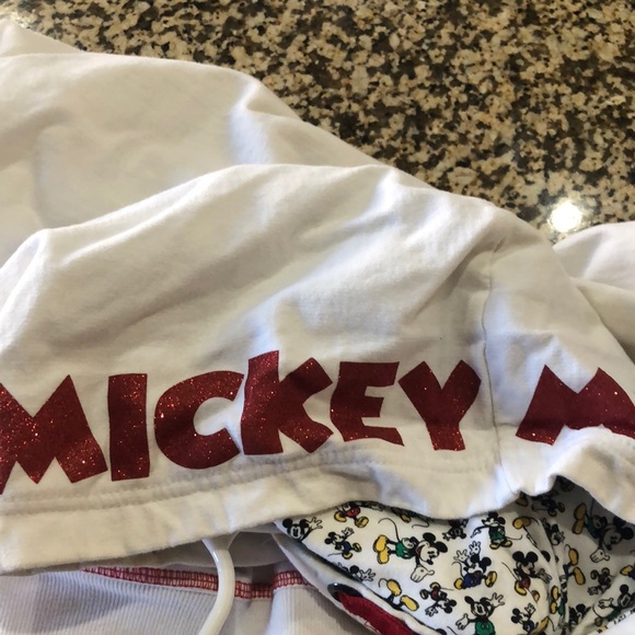 Disneyland Hoodie - Picture 3 of 8